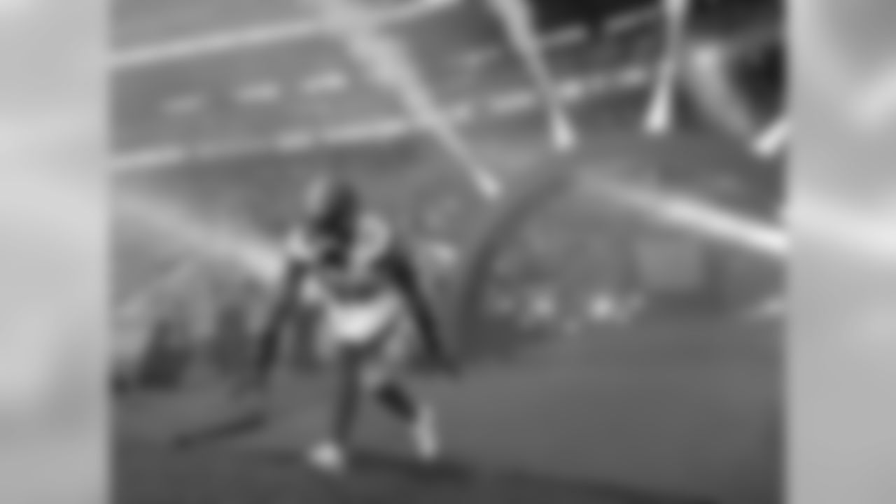 Cleveland Browns linebacker Christian Kirksey (58) runs onto the field before an NFL football game against Minnesota Vikings at Twickenham Stadium in London, Sunday Oct. 29, 2017.