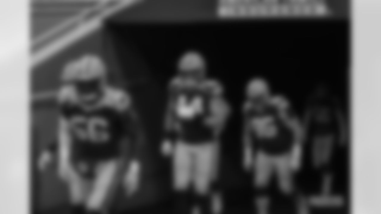 LB Ty Summers