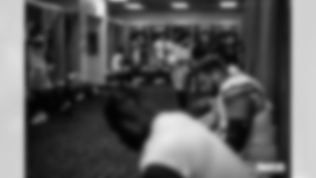 230910-LockerRoom-ES-5