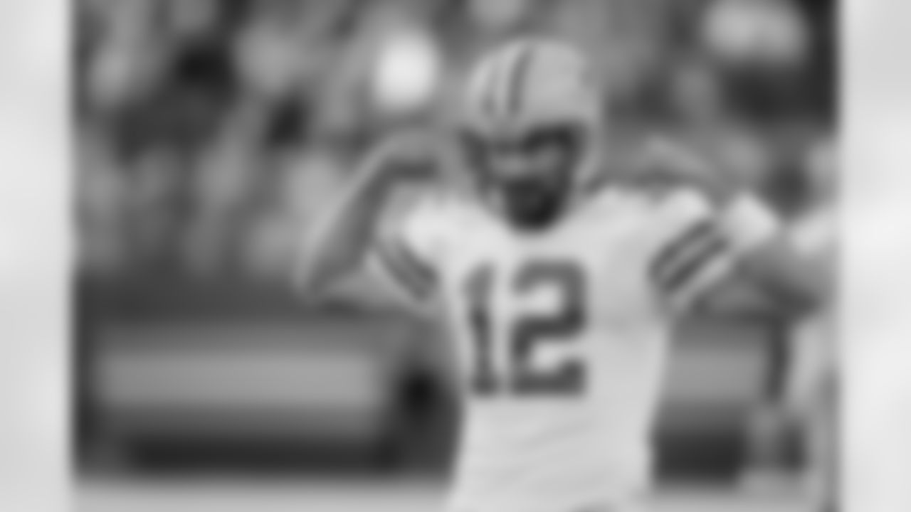 QB Aaron Rodgers