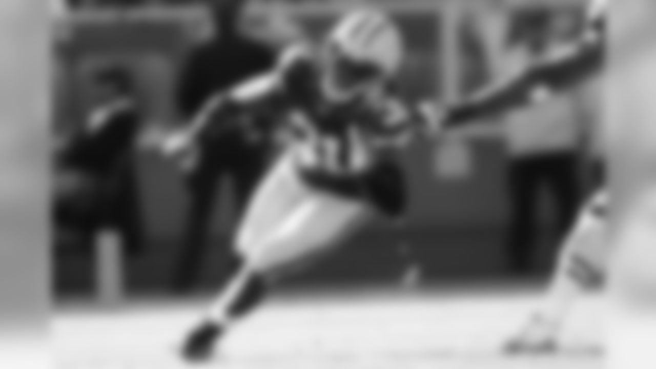 Davon House, CB #31