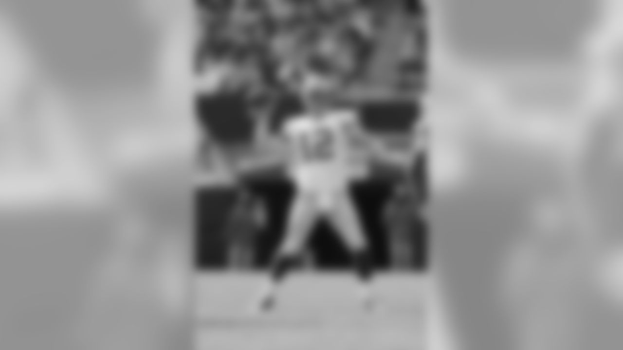 QB Aaron Rodgers