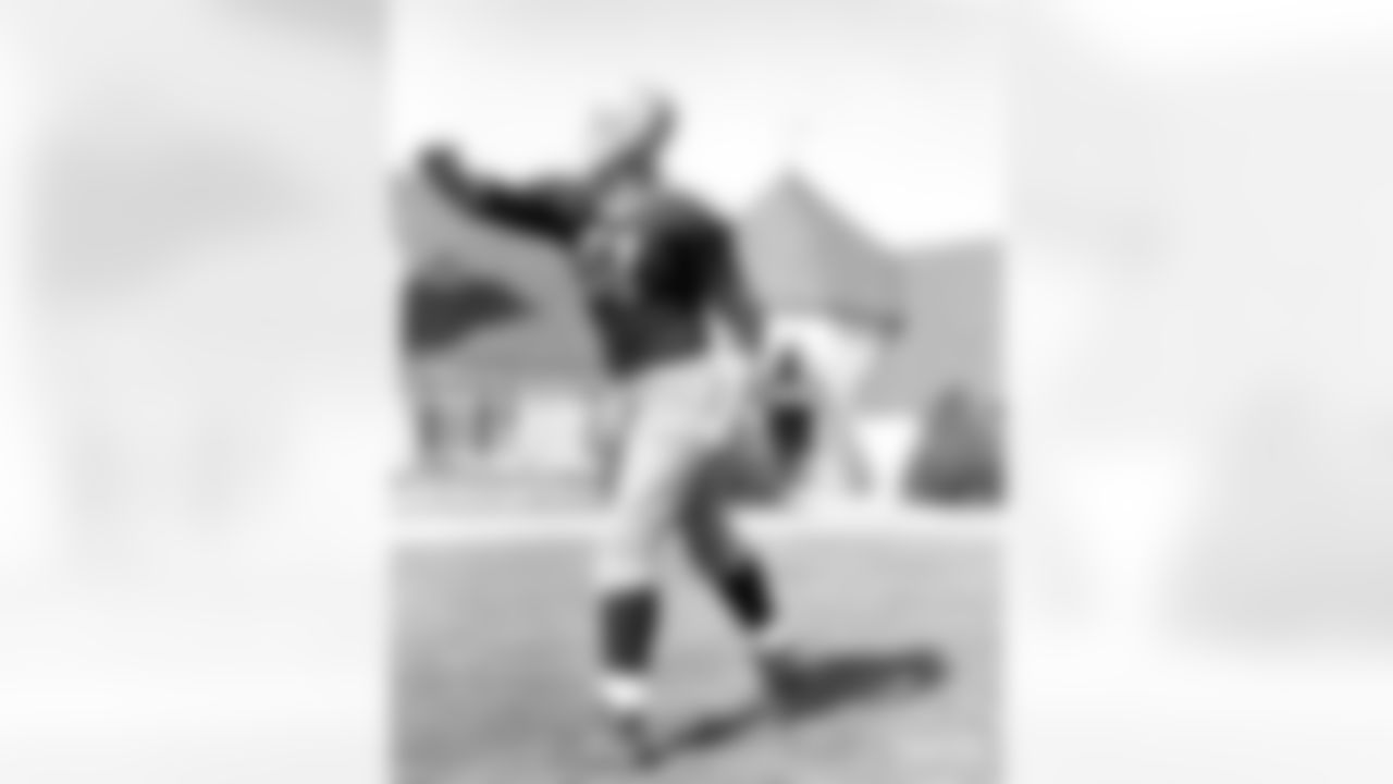 B Irv Comp (1943-49)