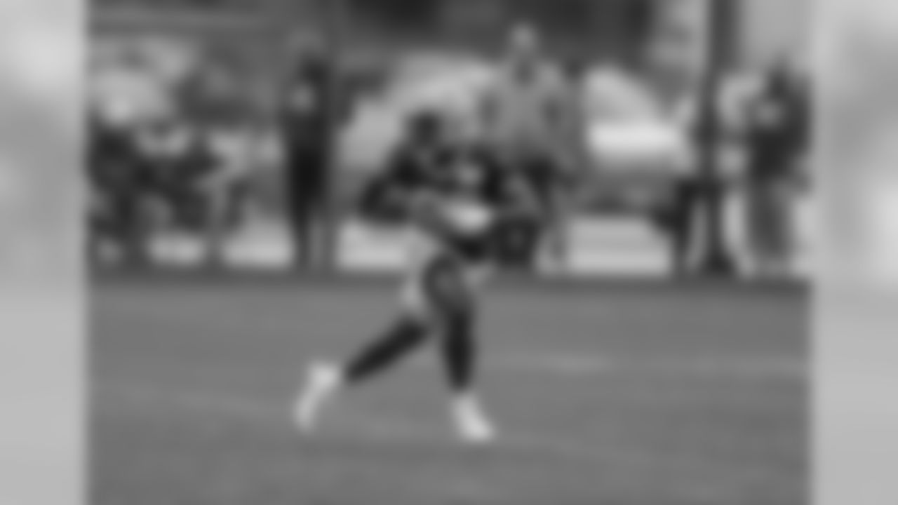 S Darnell Savage