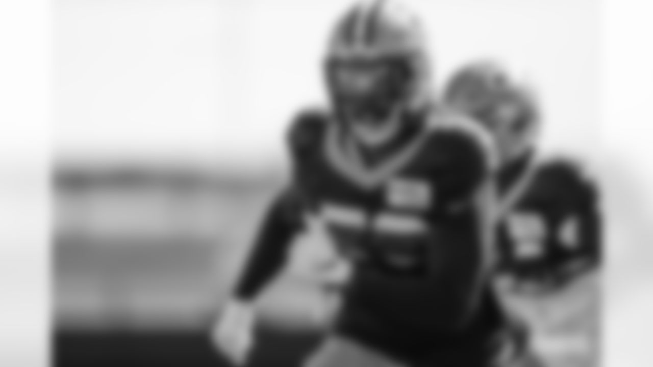 LB Christian Kirksey