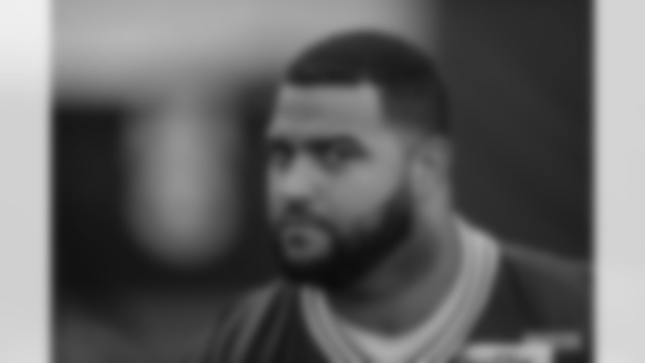 DL Billy Winn