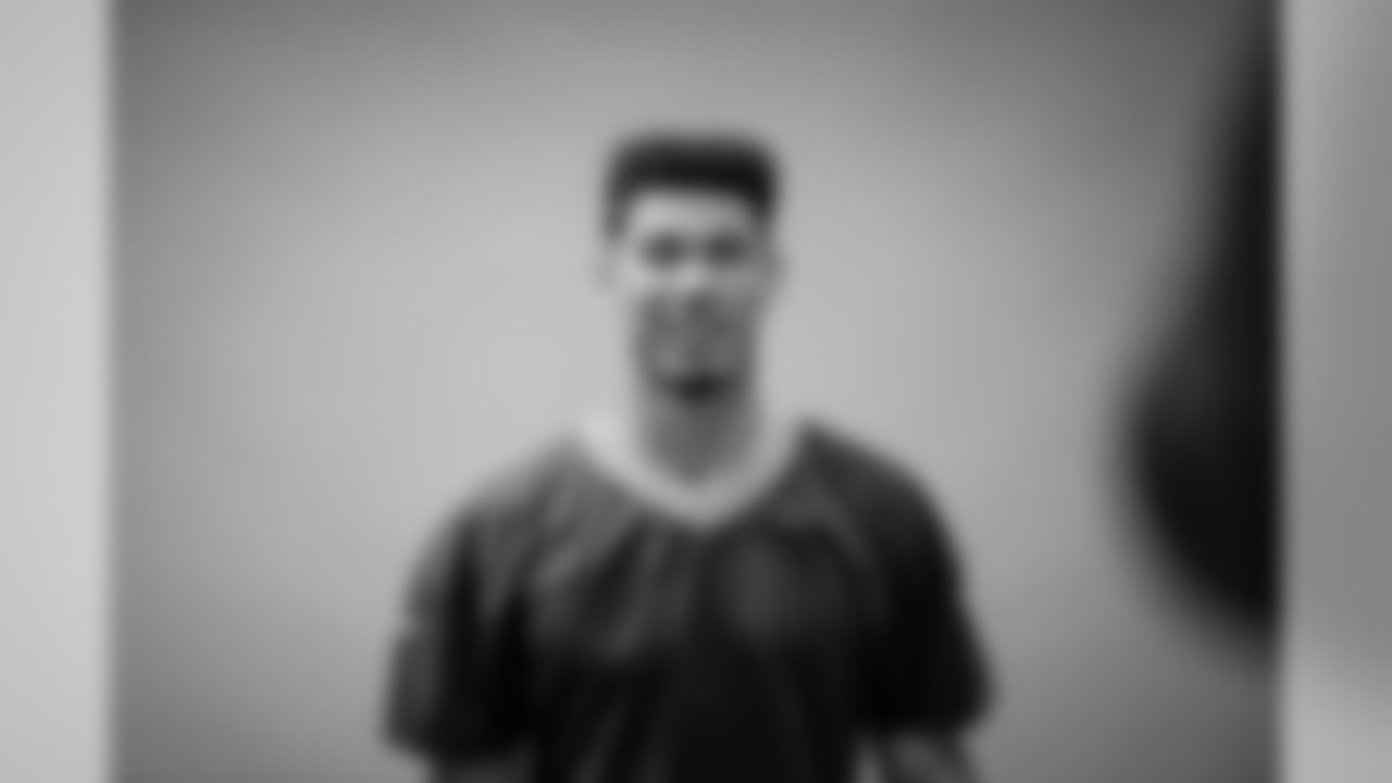 190610-packers-take-headshots-89