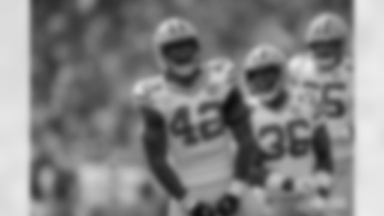 LB Oren Burks