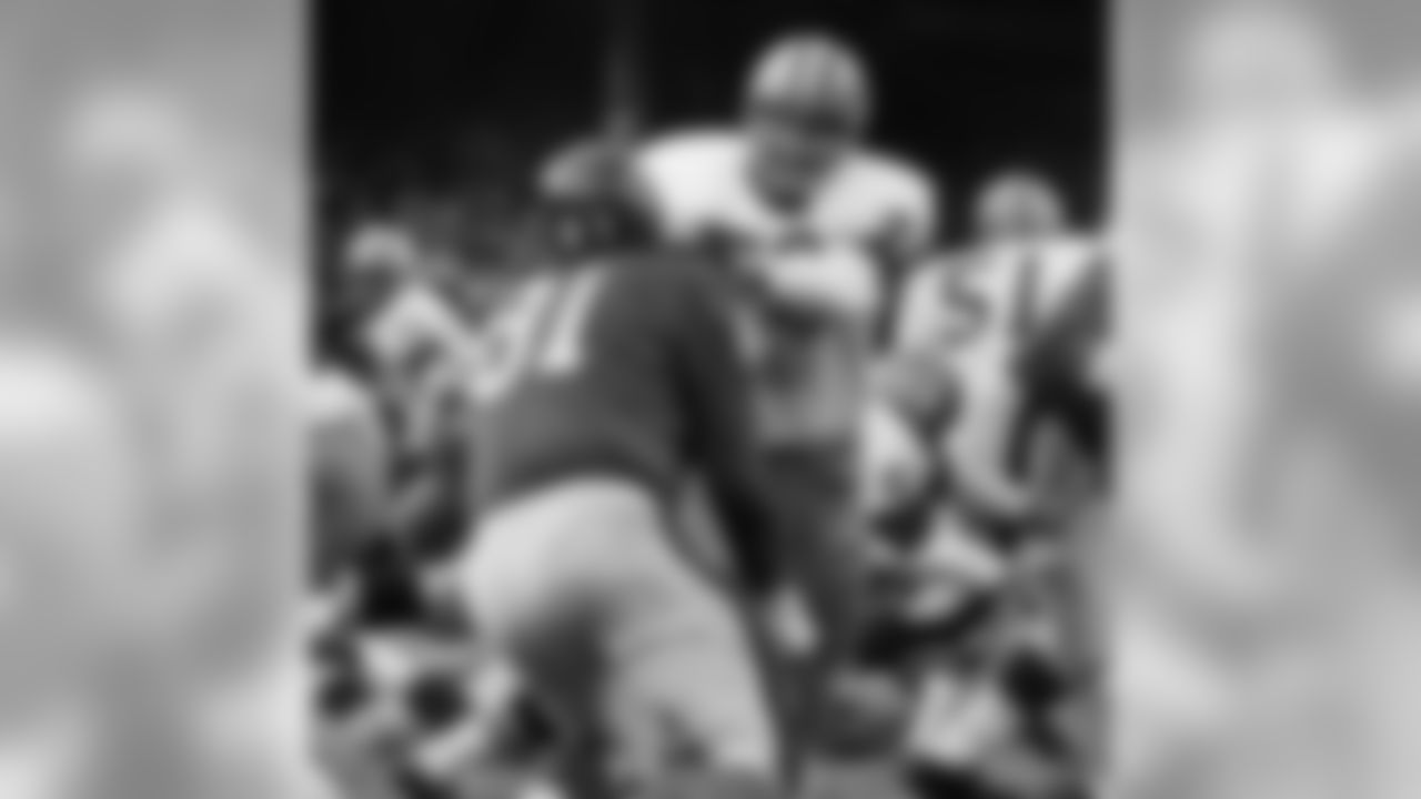 Acquired by Green Bay in a trade with Detroit in 1957. Played in 104 regular-season games in eight seasons with the Packers and won two NFL Championships under Vince Lombardi (1961 and 1962). Died in 2011.