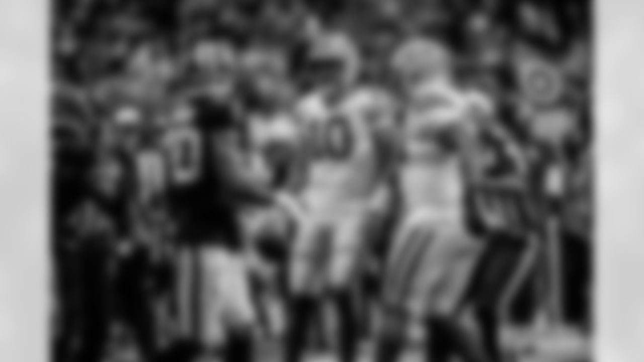 packers-falcons-batch-1-siegl078