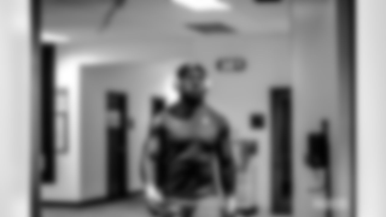 221220-locker-room-EA-2560004