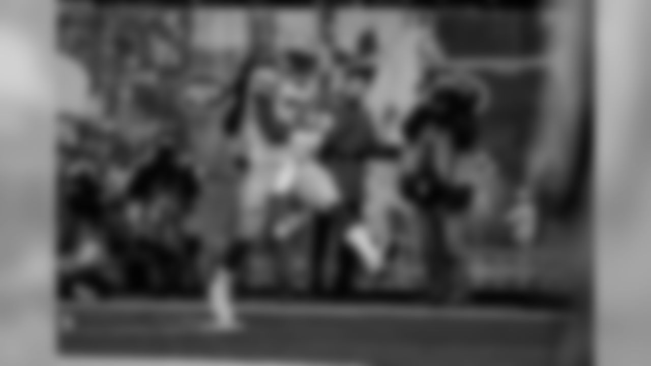 190403-williams-jamaal-birthday-2560-05