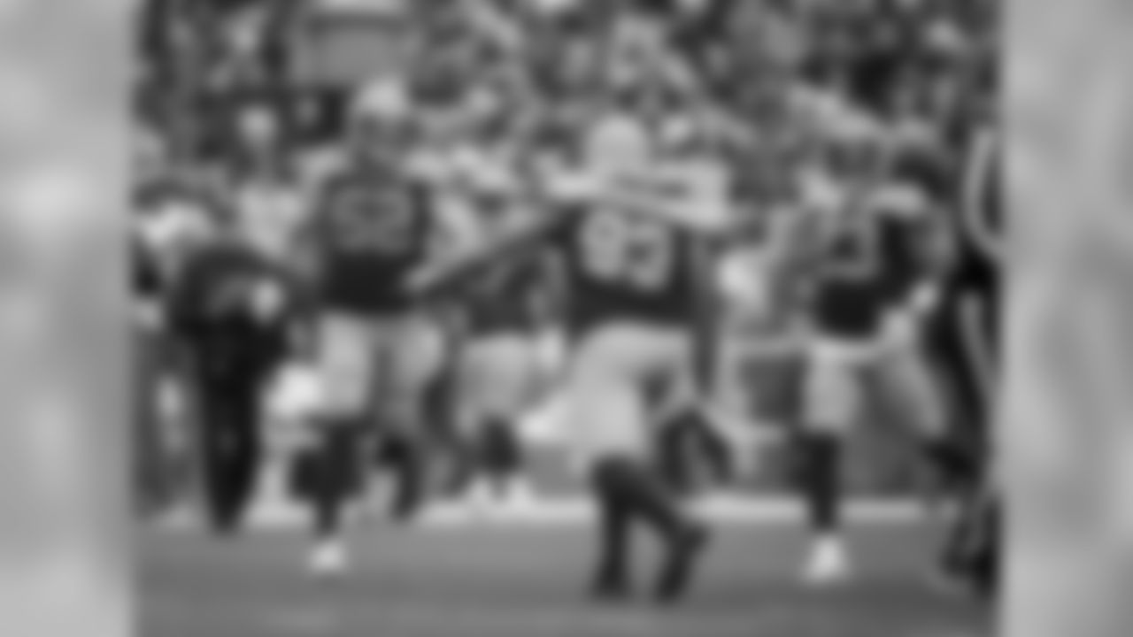 181001-packers-bills-game-wilson-080