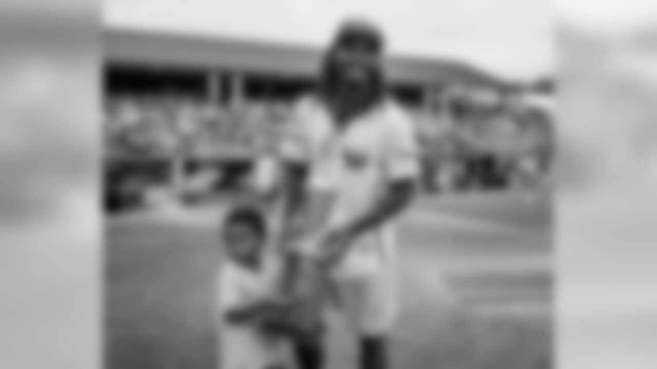 180602-green-gold-softball-siegle-28