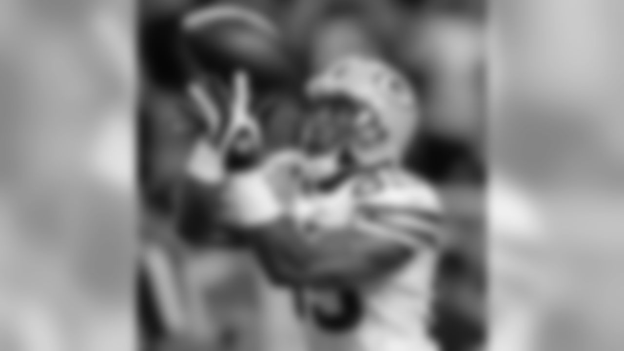 Greg Jennings