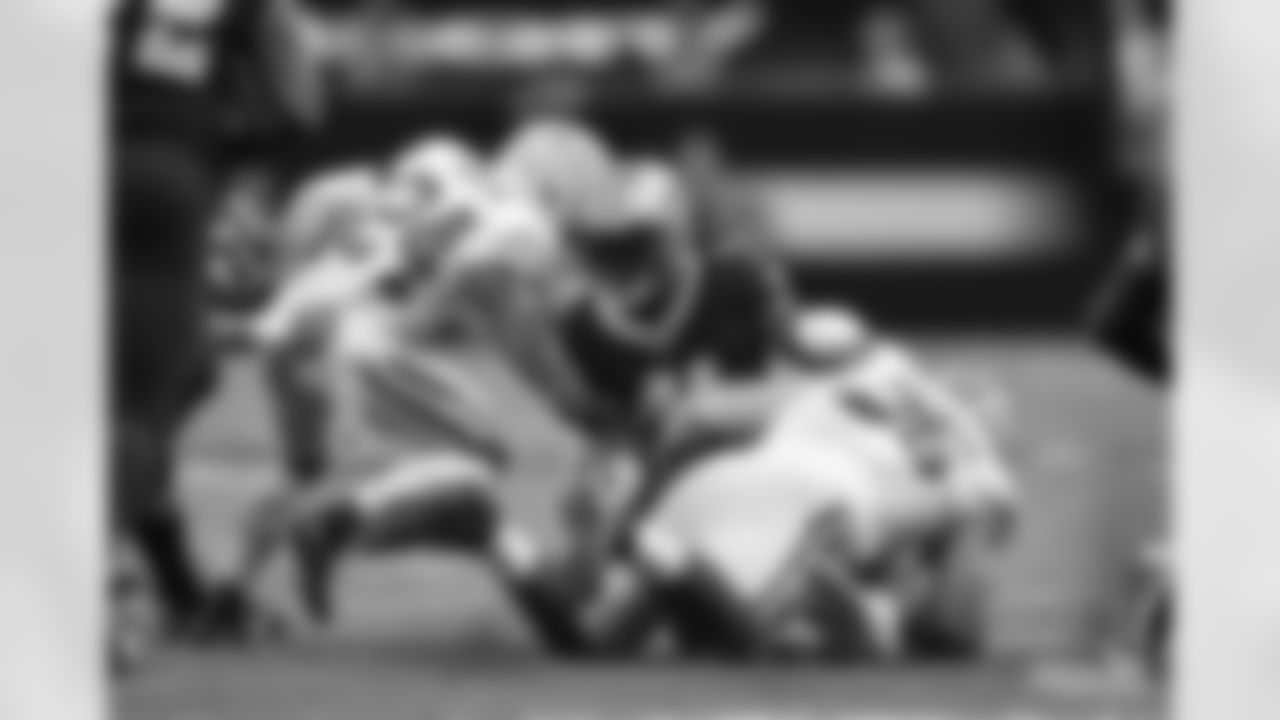 DL Tyler Lancaster