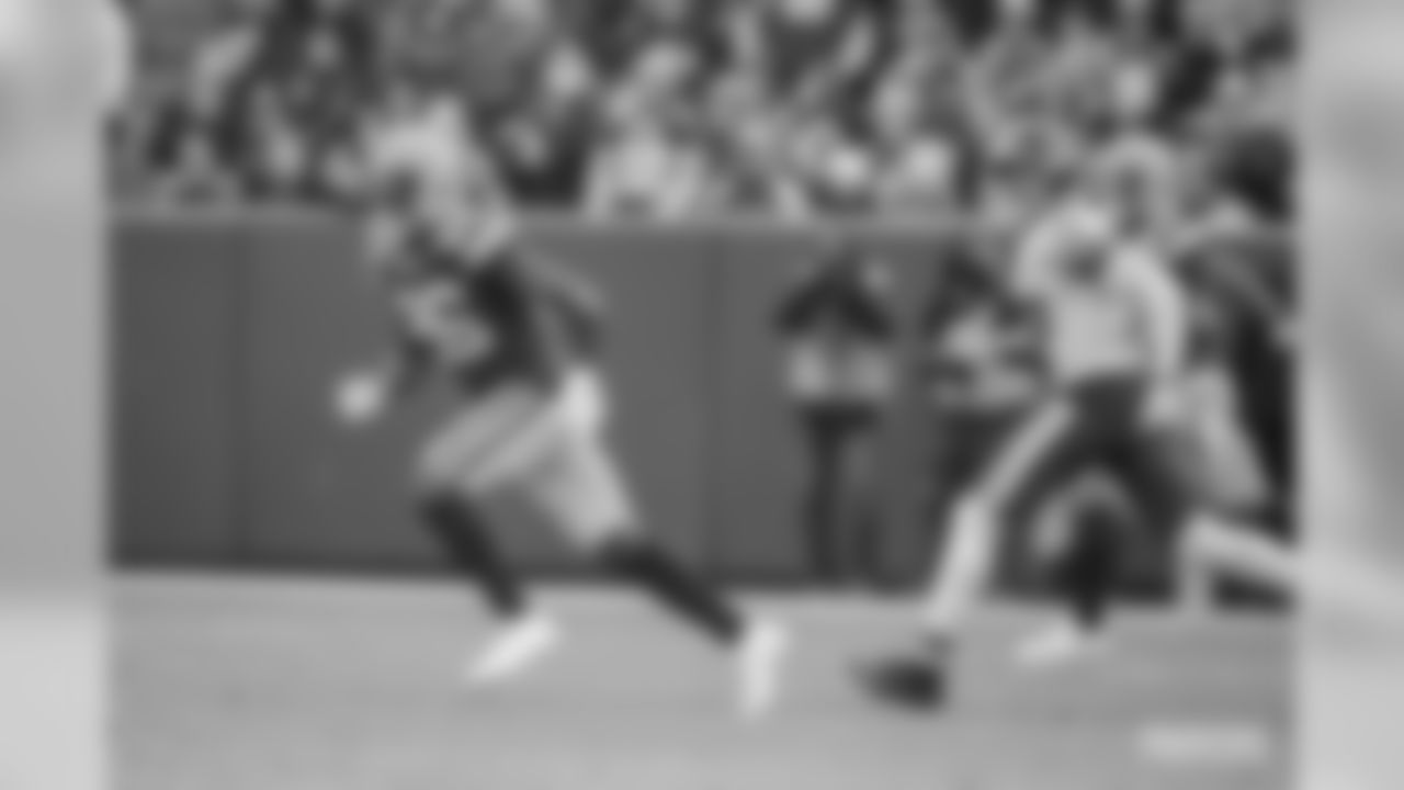 191209-wilson-fan-photos-85