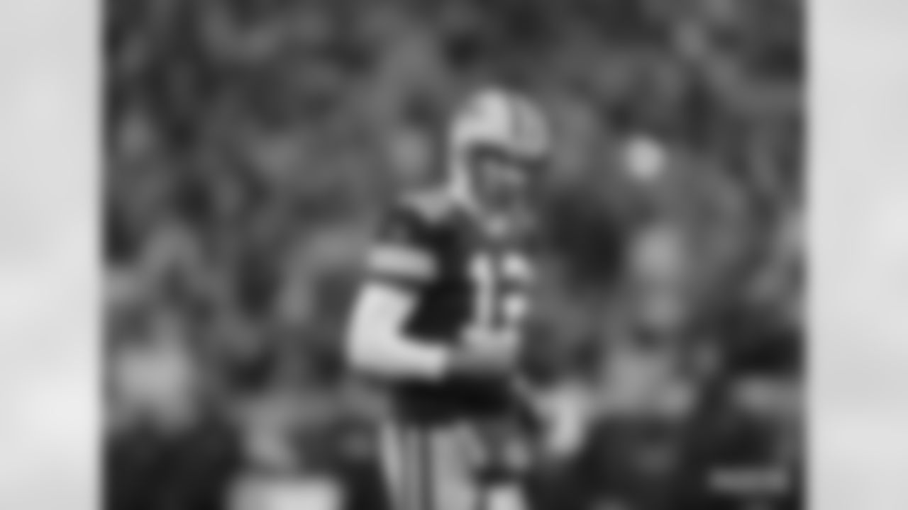 QB Aaron Rodgers