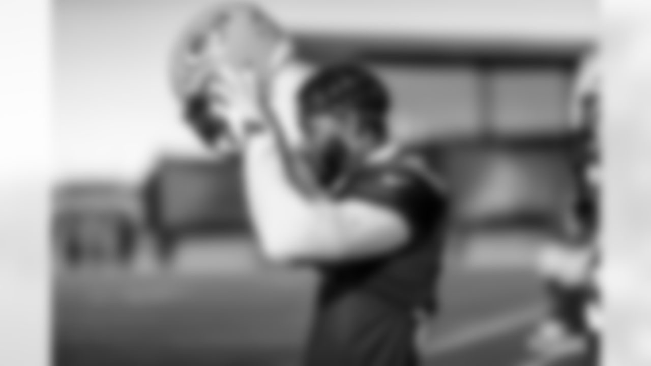 221201-evan-practice-gallery-2560063