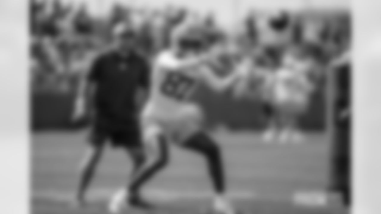 230727-evan-day-2-training-camp-photos-2560-40