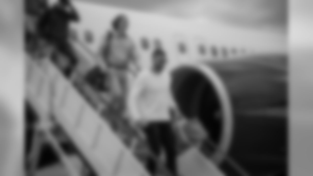 180922-packers-arrive-DC-hartwig-29