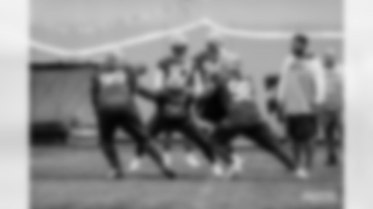 221222-evan-practice-gallery-2560071
