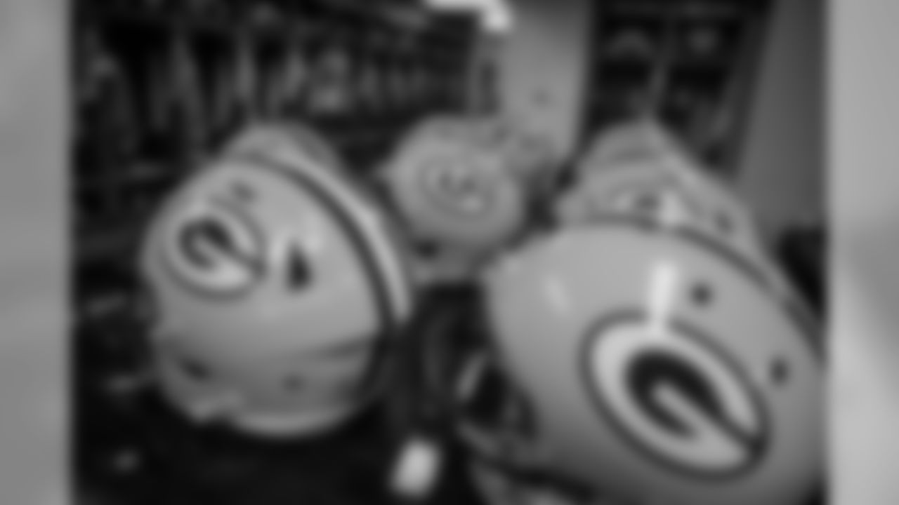181007-locker-room-ford-field-bobber-21