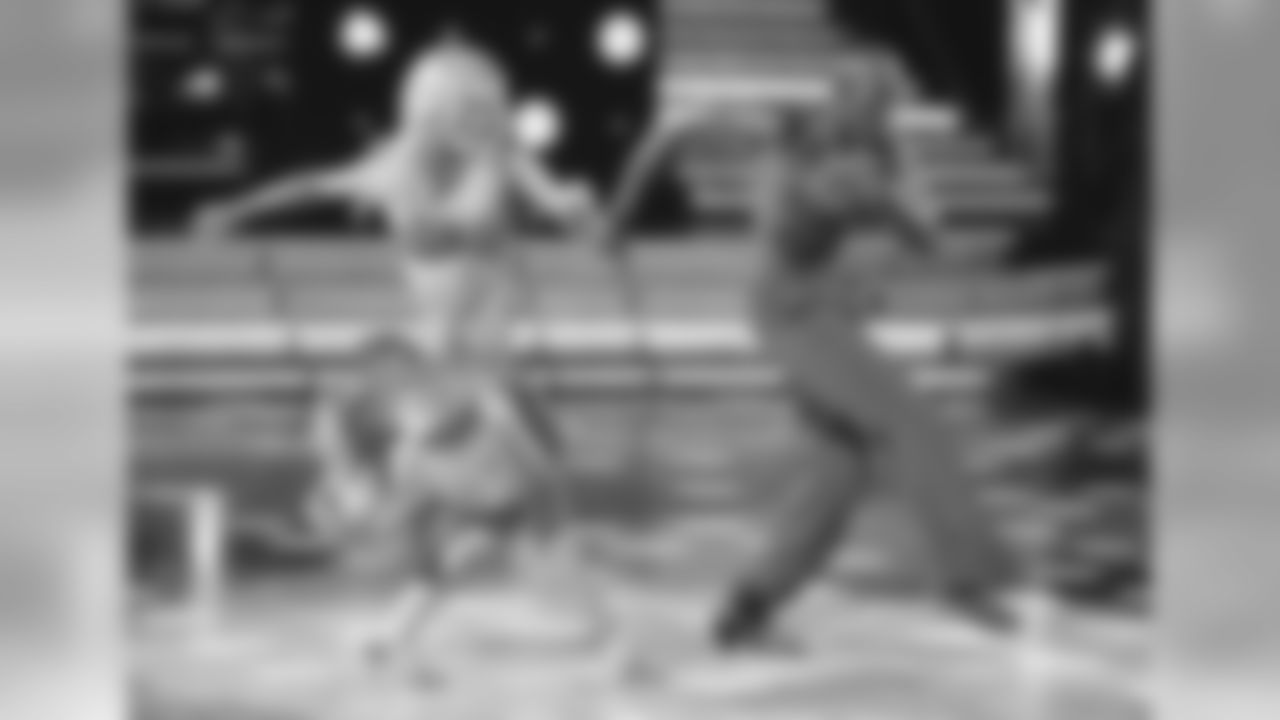 190521-donald-driver-dwts-08