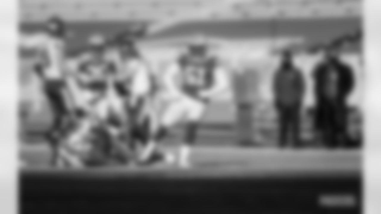 LB Krys Barnes (2020-present)