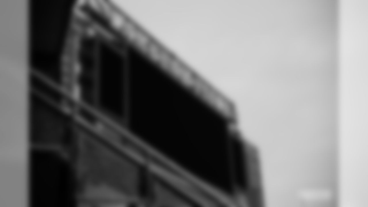 191029-lambeau-first-snow-1