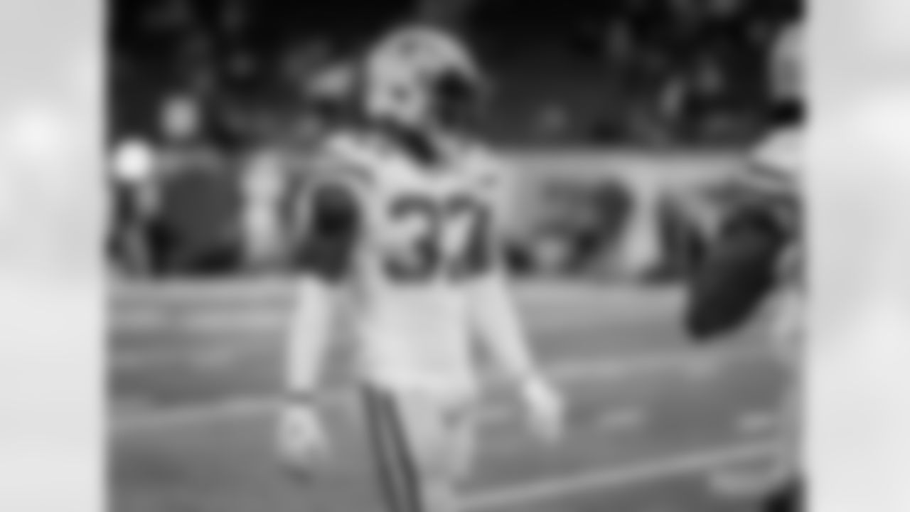 DB Josh Jackson