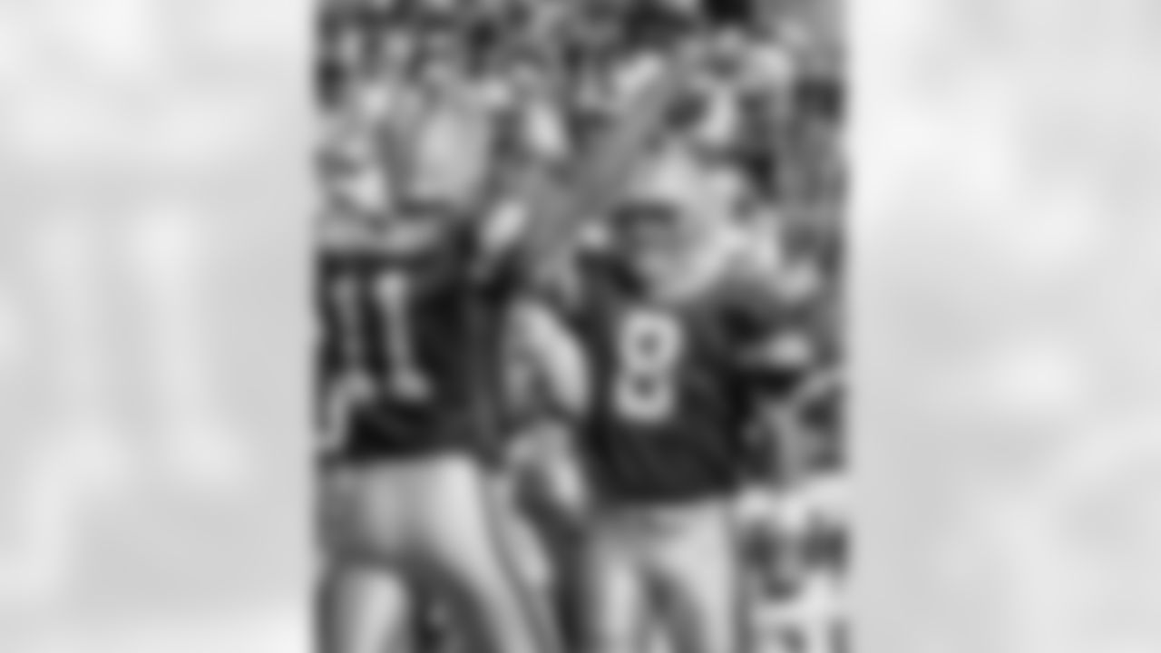 QB Matt Hasselbeck (1999-2000)