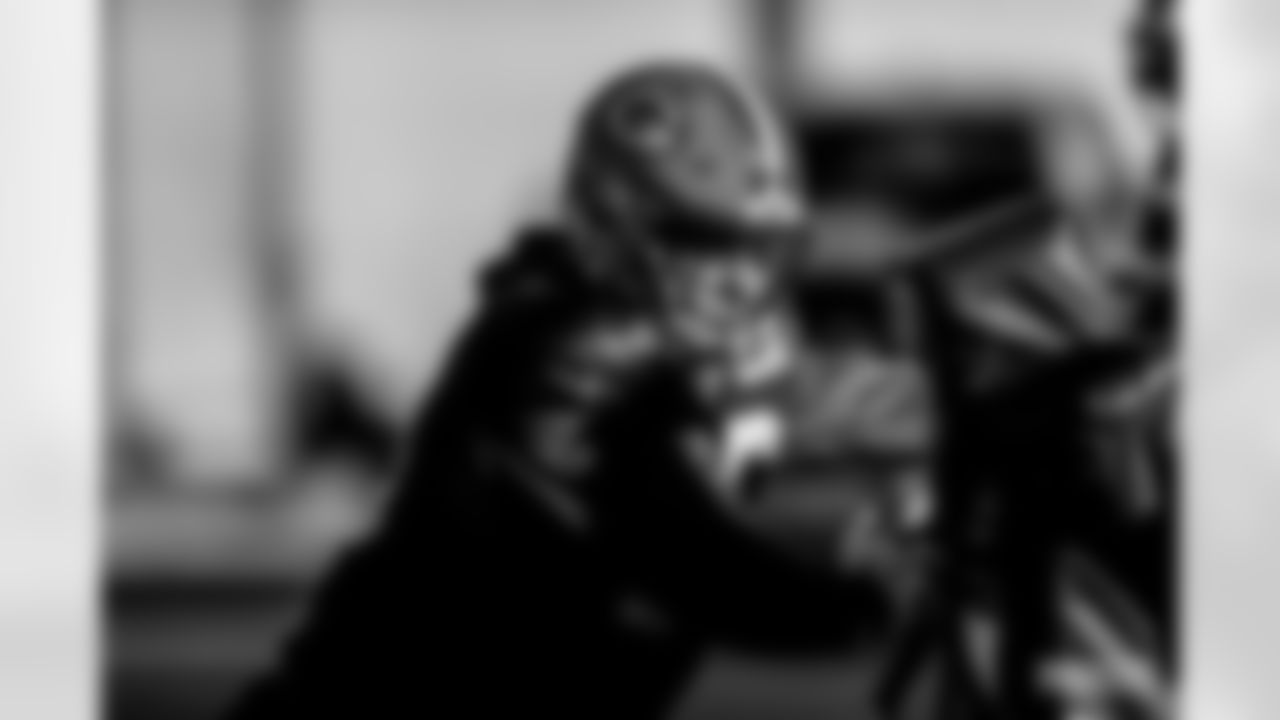 221201-evan-practice-gallery-2560020