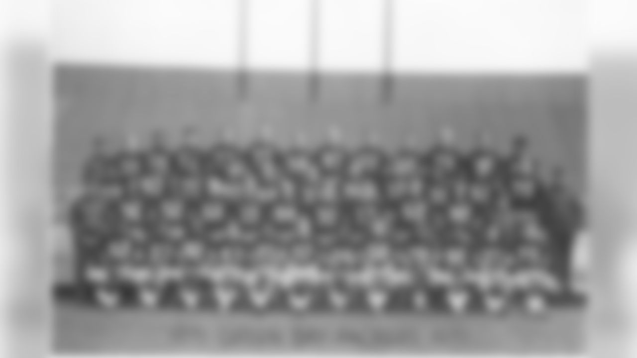 Green Bay Packers 1970
Record: 6-8-0