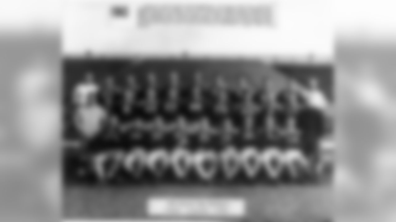 Green Bay Packers 1943
Record: 7-2-1