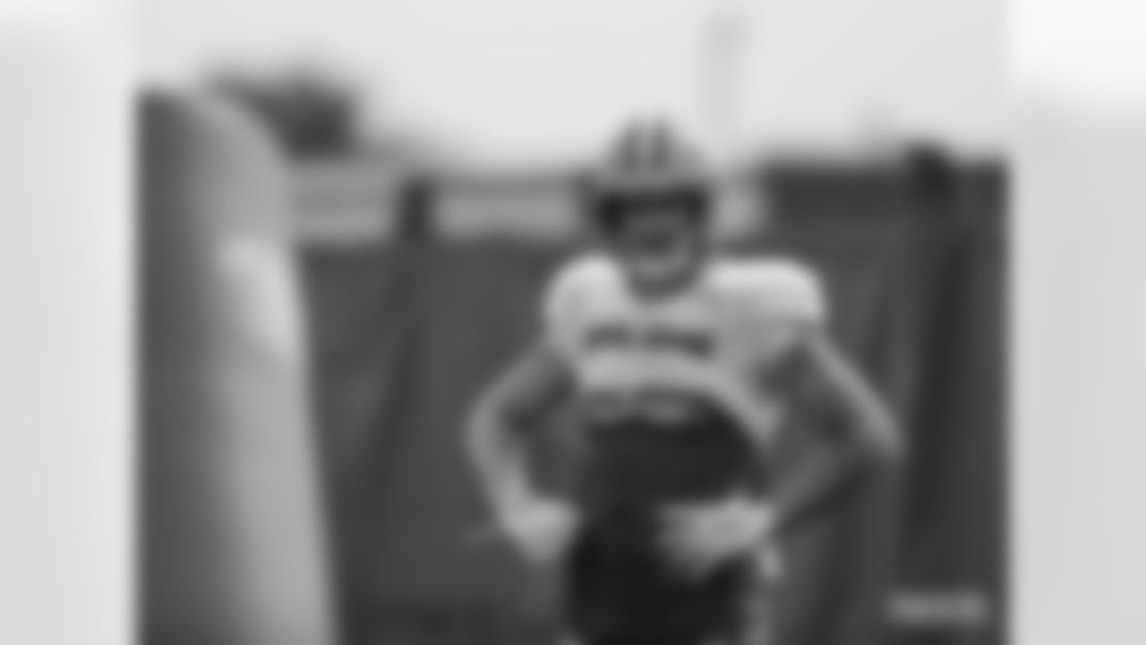 TE Jace Sternberger