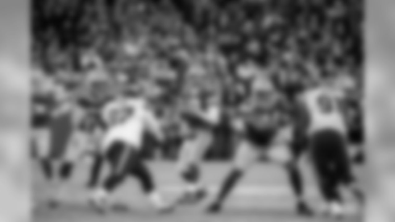 200113-packers-seahawks-wilson-WM-090