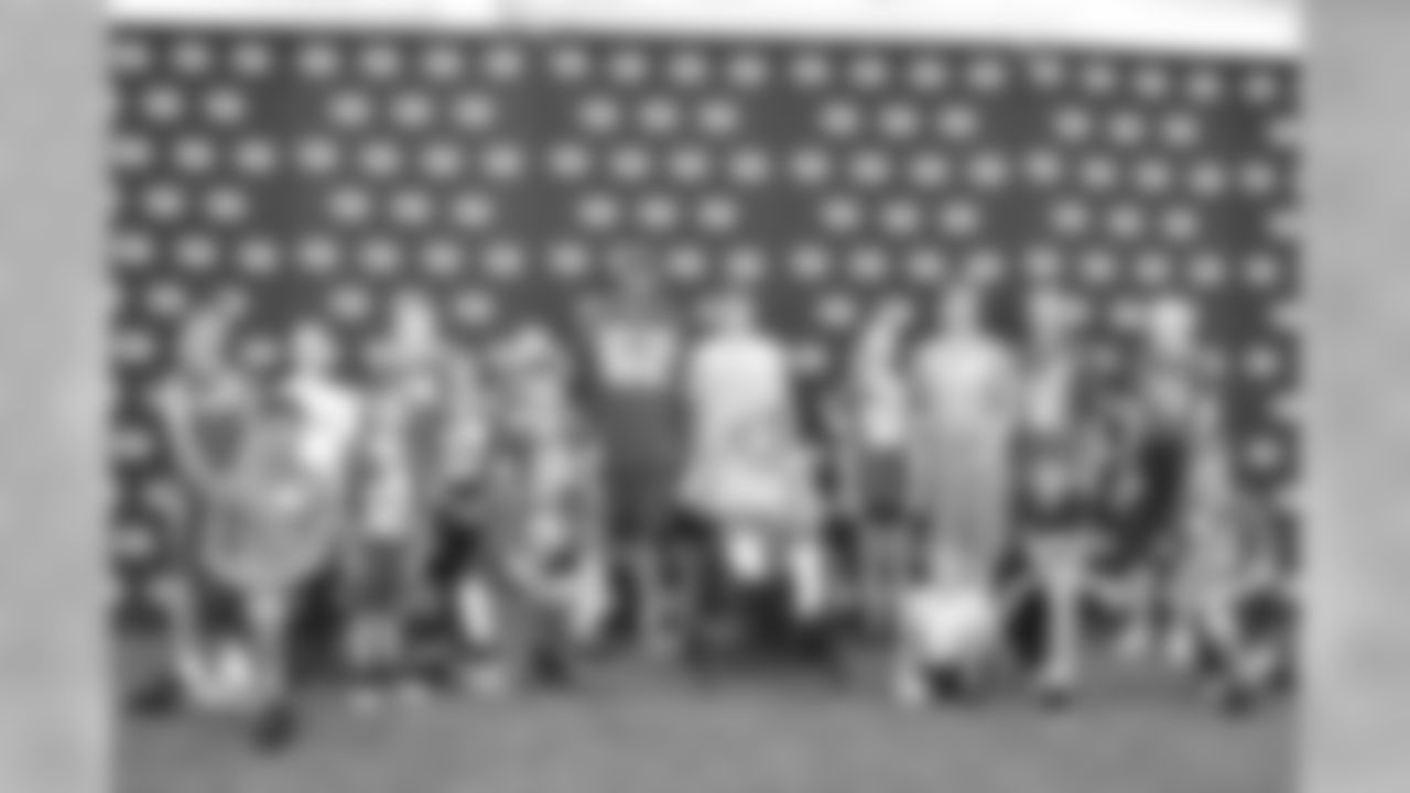 190607-jpp-group-photos097