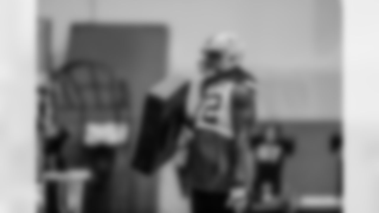221222-evan-practice-gallery-2560043