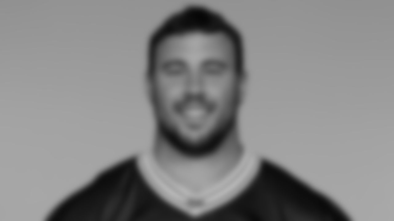 94 - DL Dean Lowry
