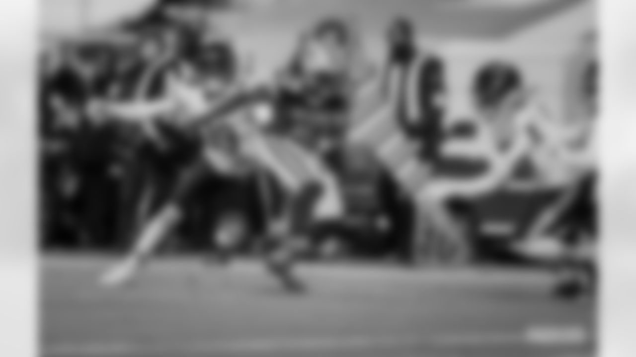 WR Davante Adams