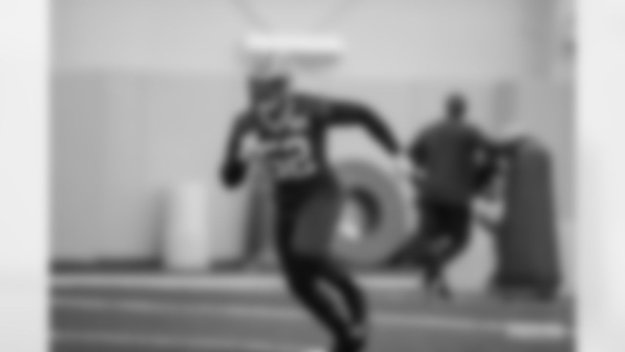 LB Rashan Gary