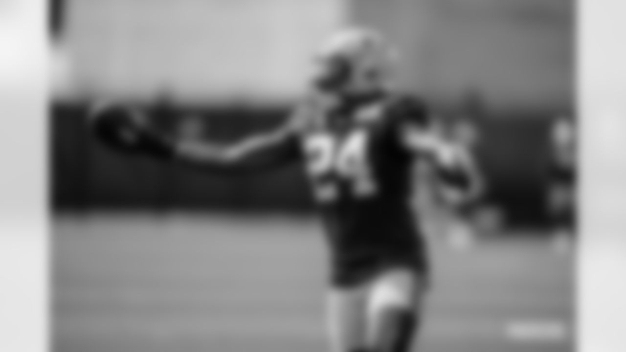 220829-evan--practice-photos-2560032
