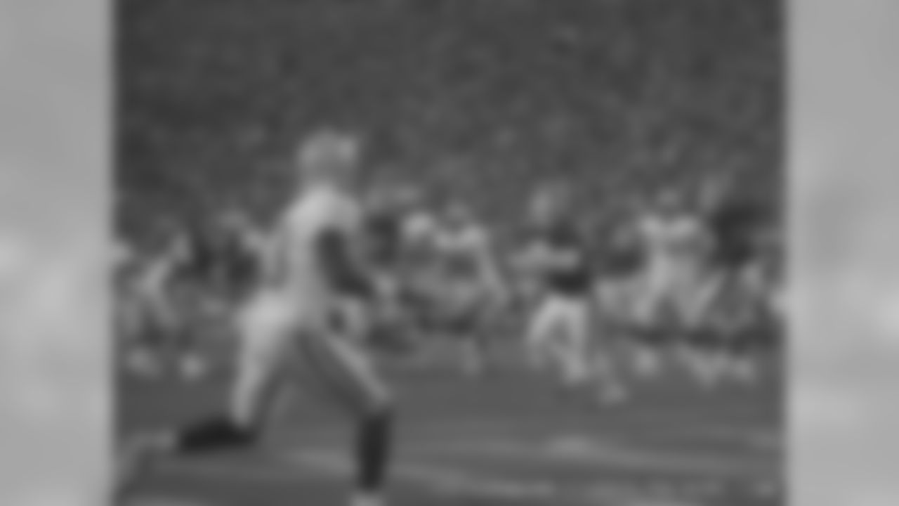 Packers-Bills Square Off For 'Family Night'