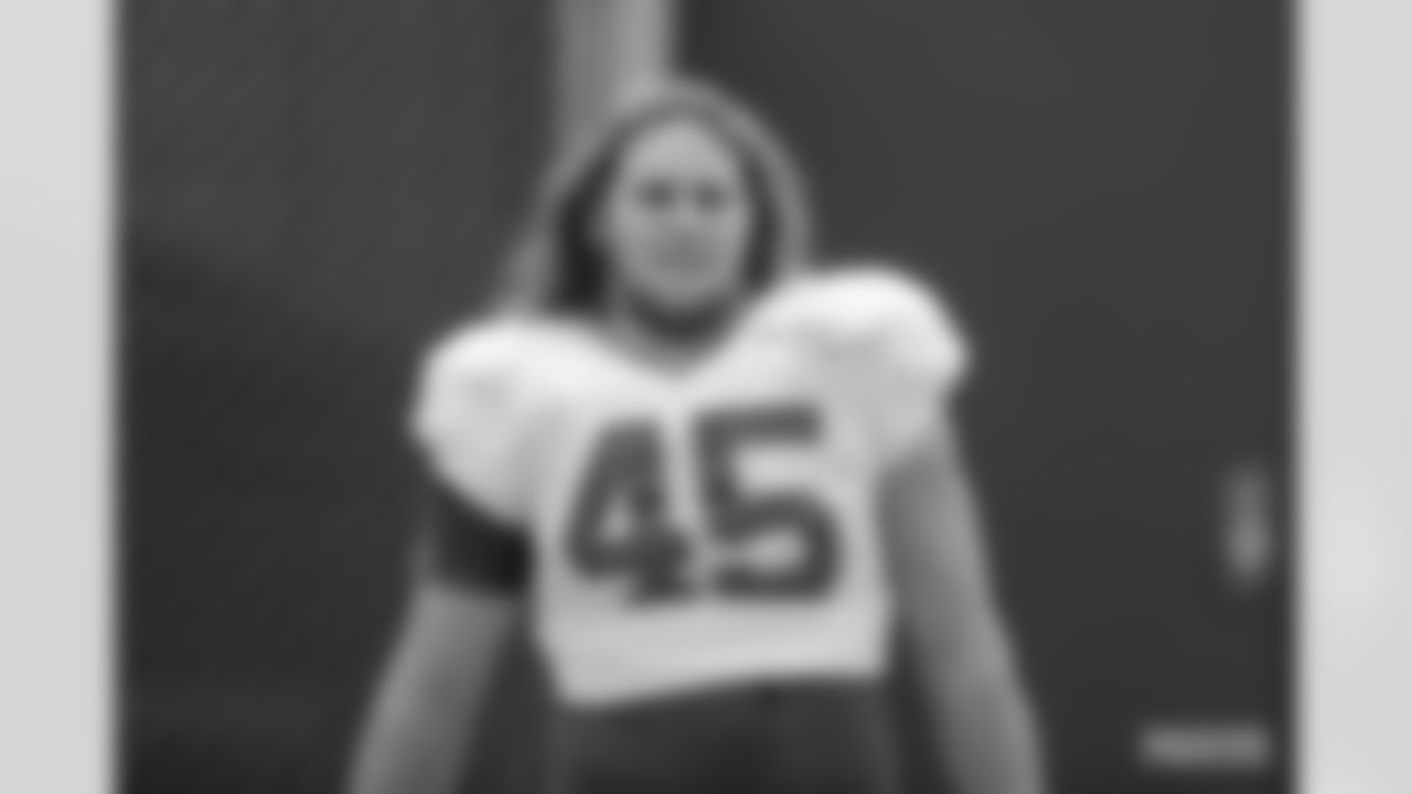 TE John Lovett