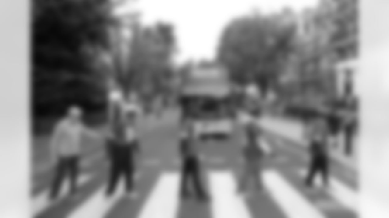 221007-london-bus-trip-2560042