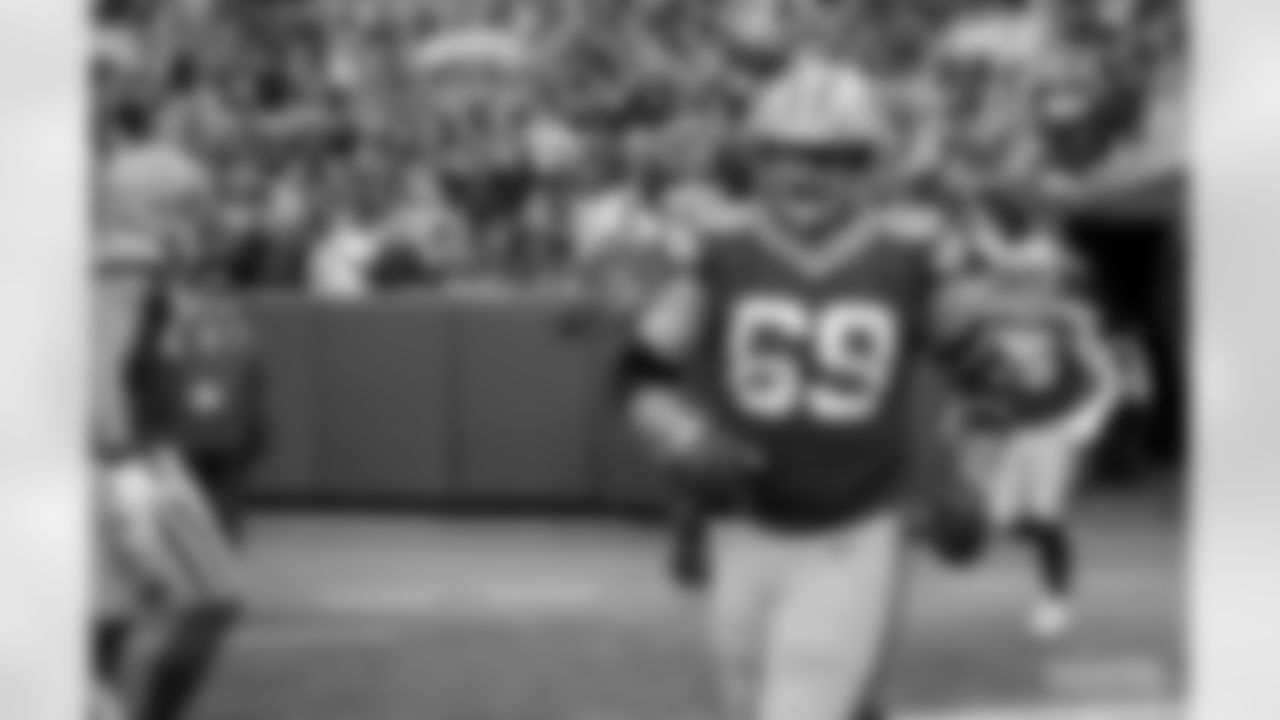 T David Bakhtiari