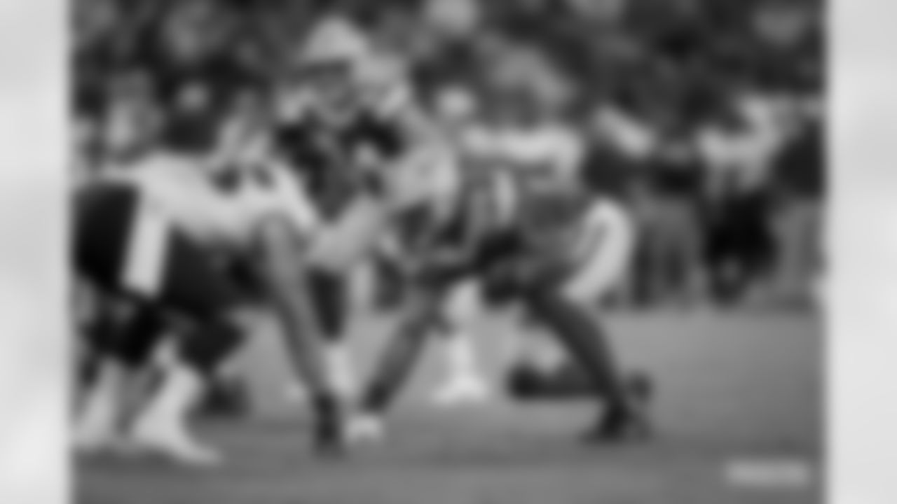 DL James Looney (2018)