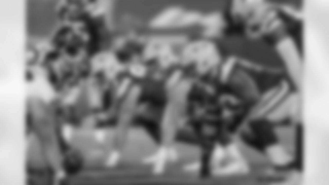 DL Tyler Lancaster