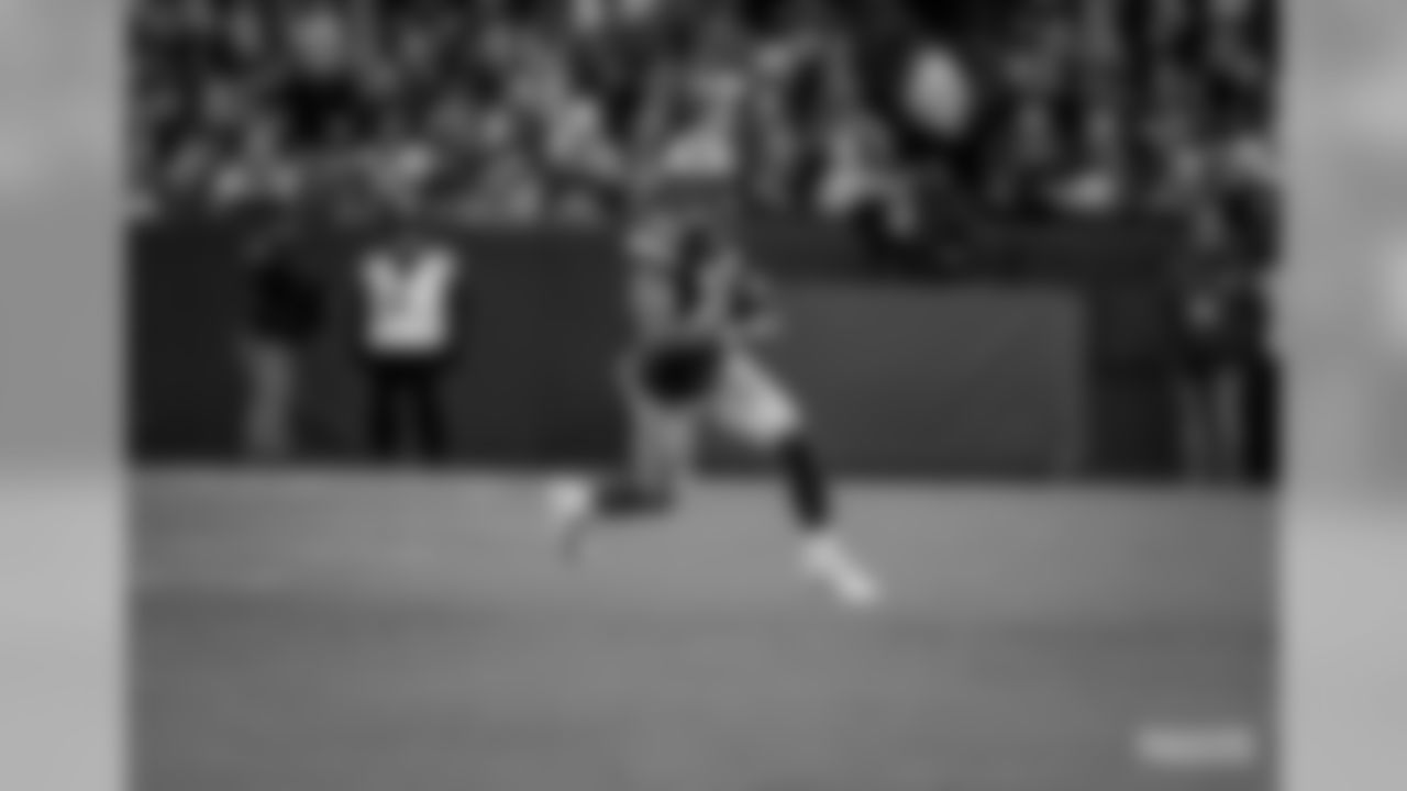 191110-packers-panthers-1-siegle-WM-75